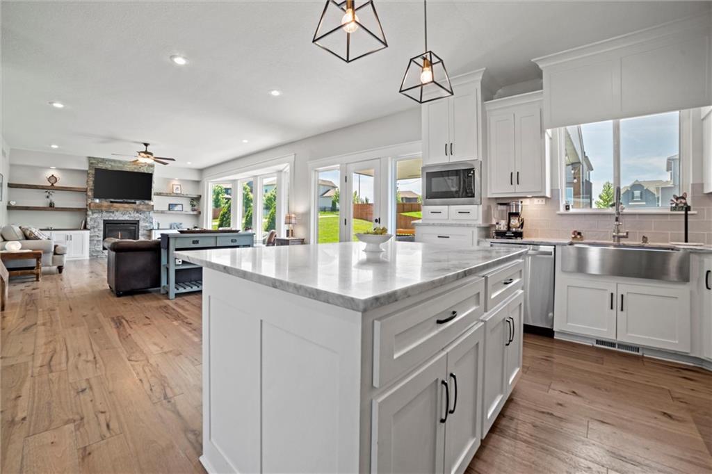 10006 N Palmer Avenue