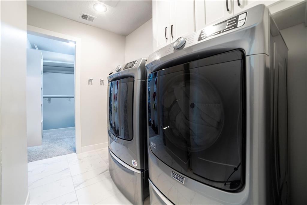 10006 N Palmer Avenue