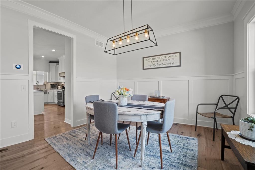 10006 N Palmer Avenue