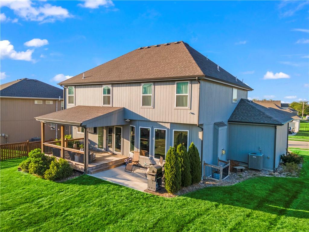 10006 N Palmer Avenue