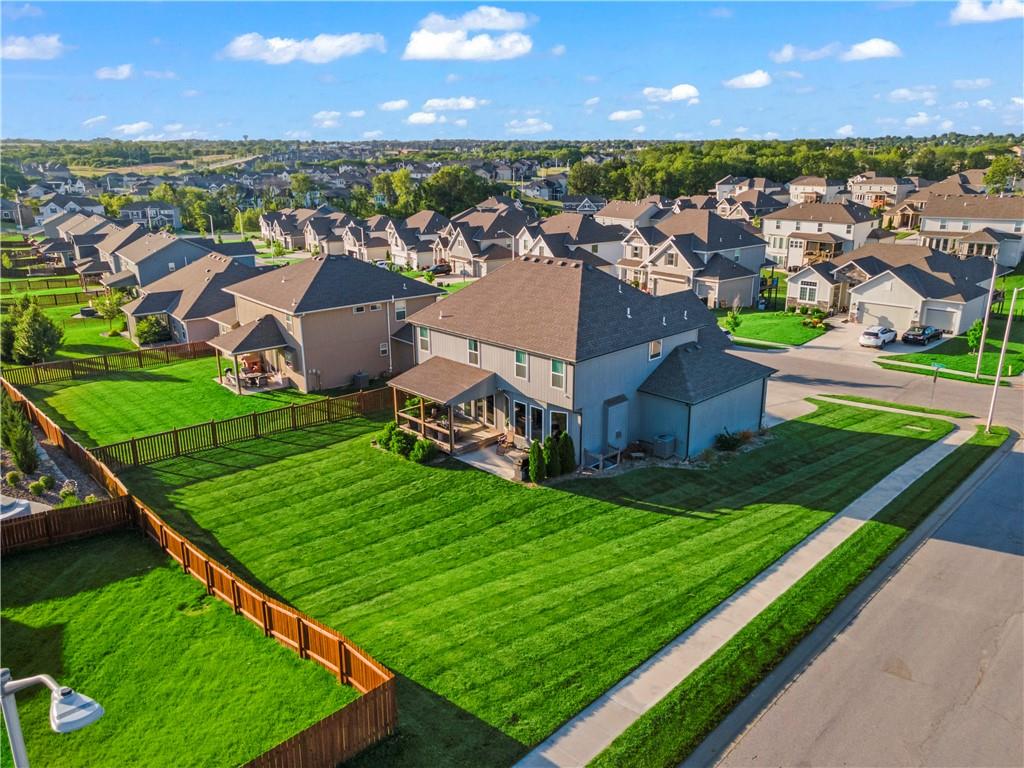 10006 N Palmer Avenue