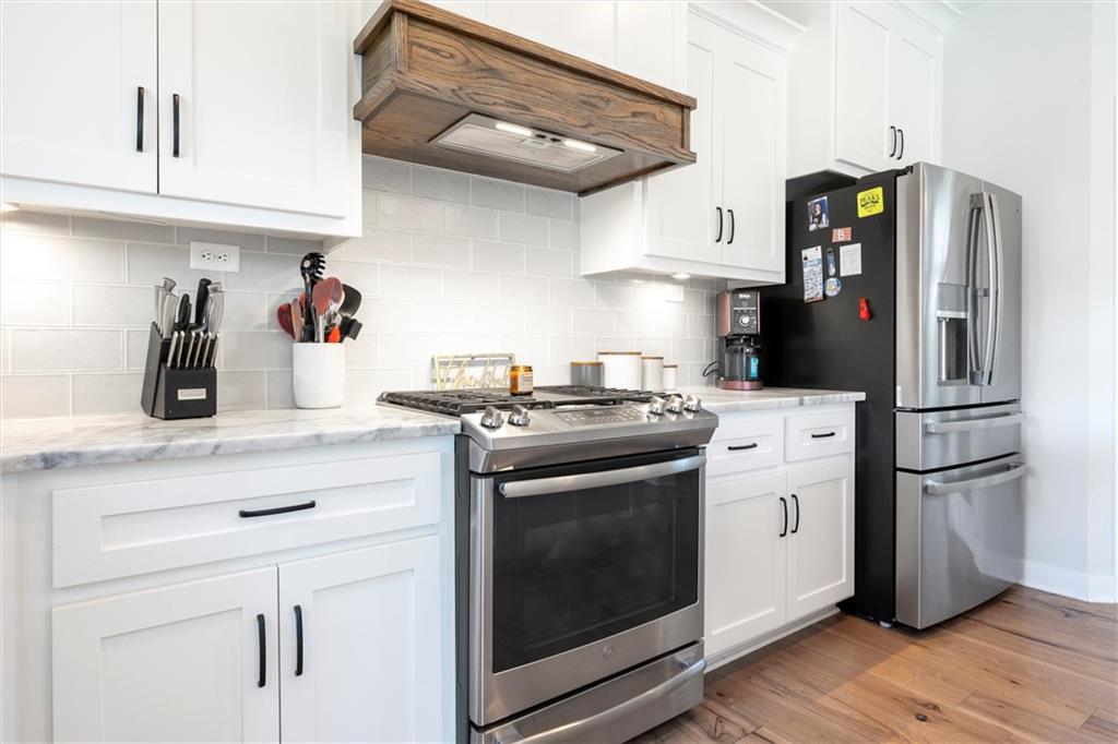 10006 N Palmer Avenue