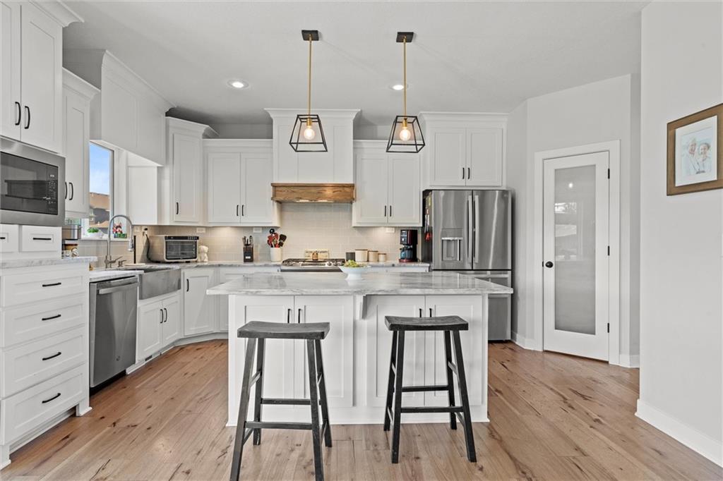 10006 N Palmer Avenue