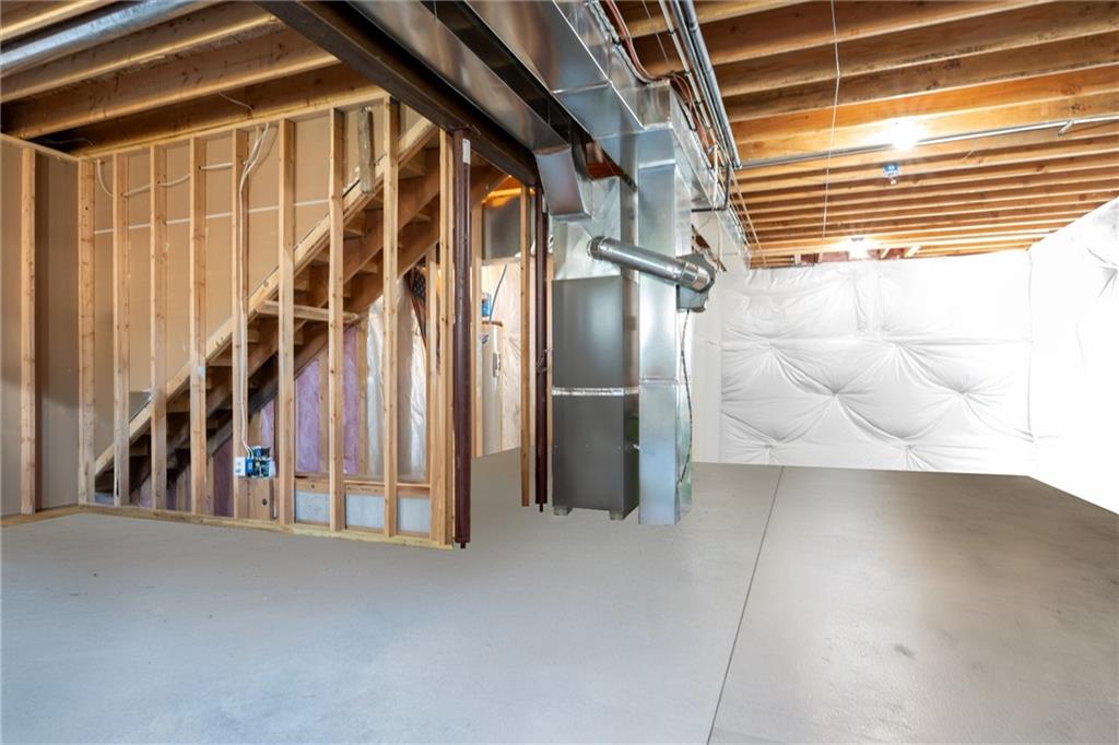 10006 N Palmer Avenue