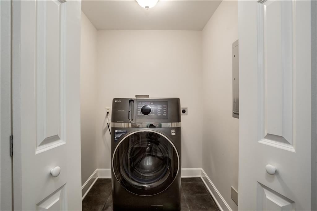 4555 Main Street Unit: 302