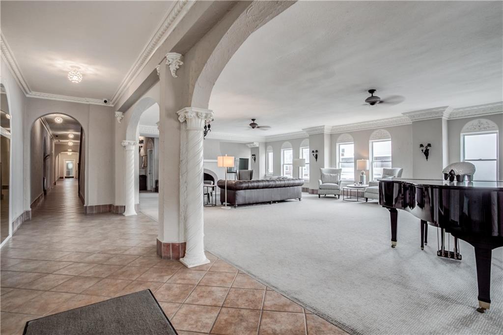 4555 Main Street Unit: 302