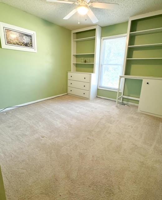 6103 Shetland Lane