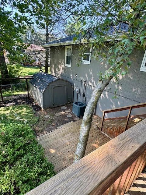 6103 Shetland Lane