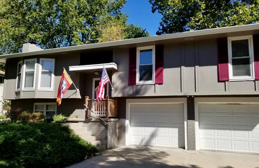 6103 Shetland Lane