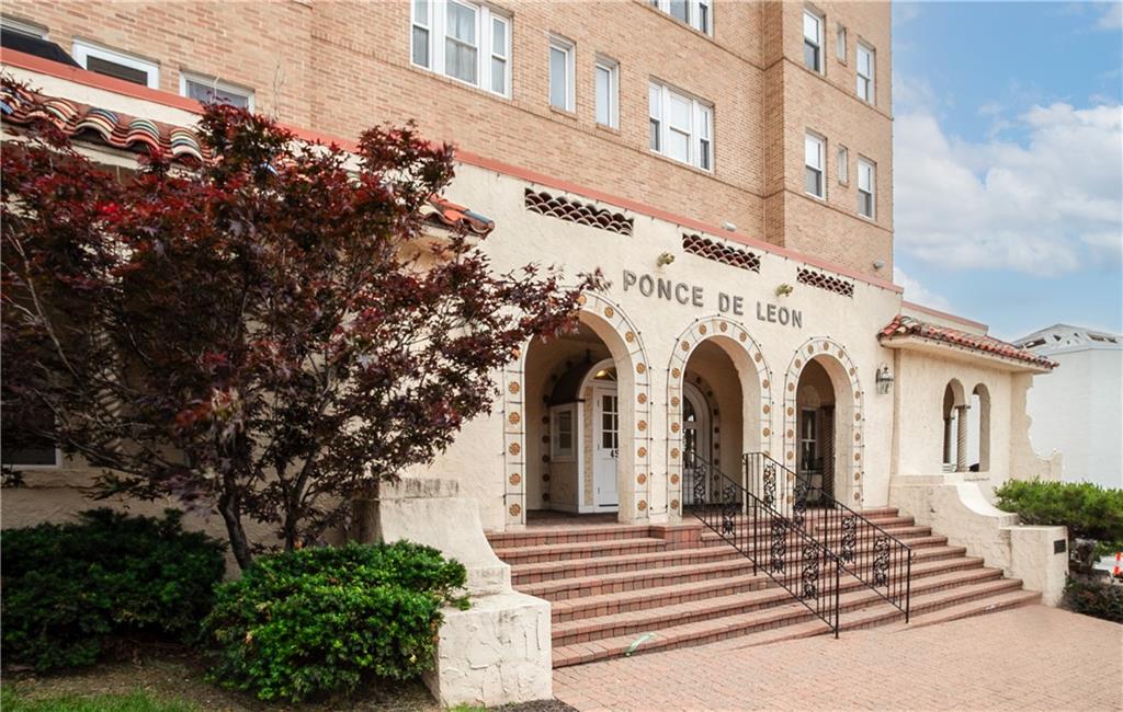 4555 Main Street Unit: 303