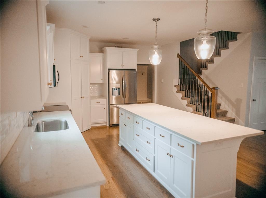 5073 NW Timberline Drive
