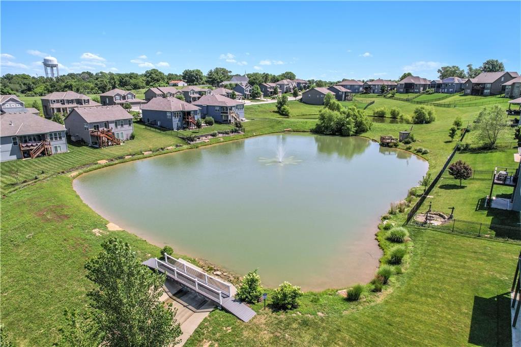 7265 NW Forest Lakes Drive