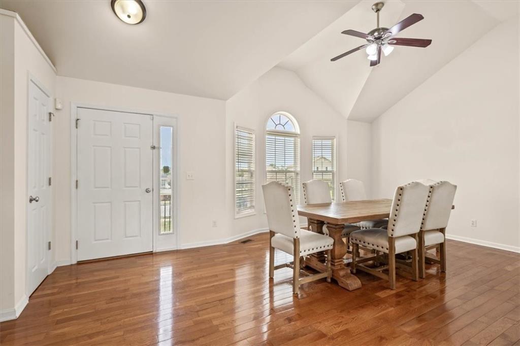 8516 N Arcola Avenue