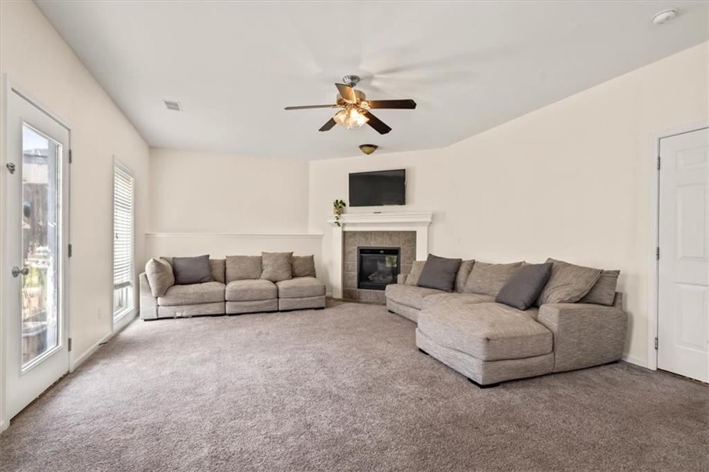 8516 N Arcola Avenue