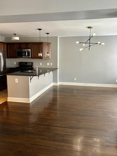 4555 MAIN Street Unit: 204