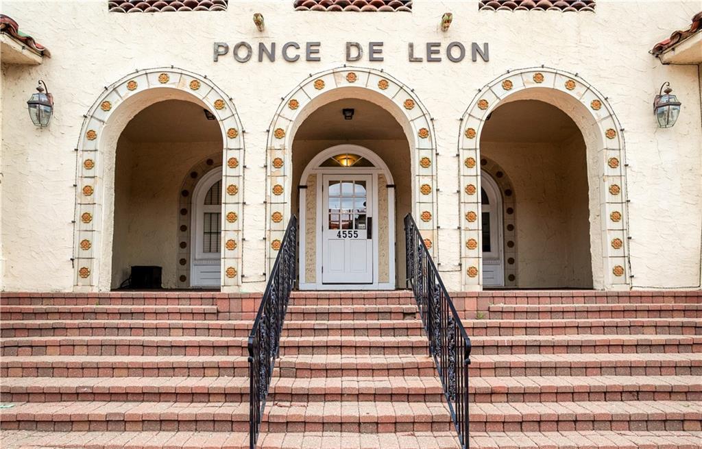 4555 MAIN Street Unit: 204