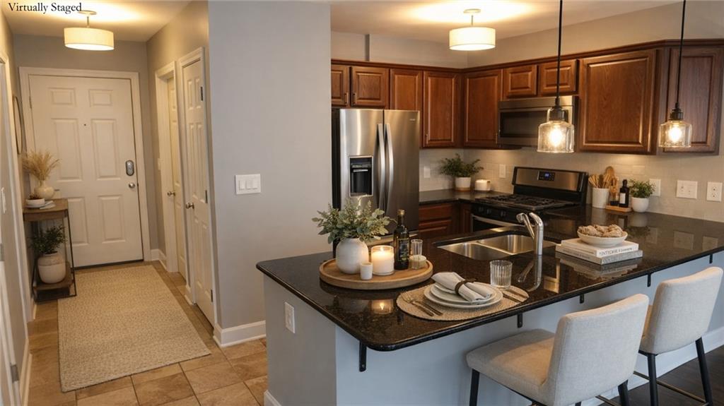 4555 MAIN Street Unit: 204