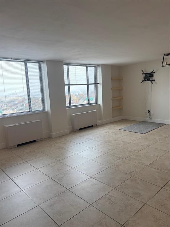 600 E 8th Street Unit: 5D