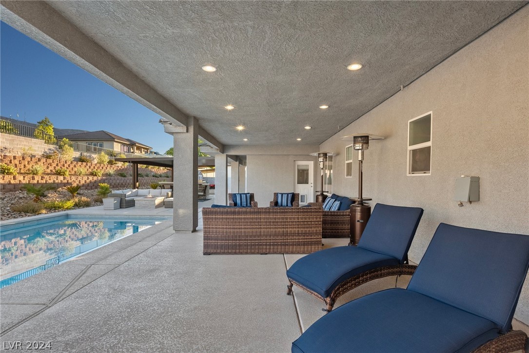 141 West Sherwood Drive