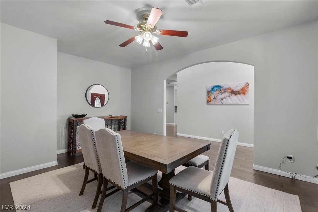 141 West Sherwood Drive
