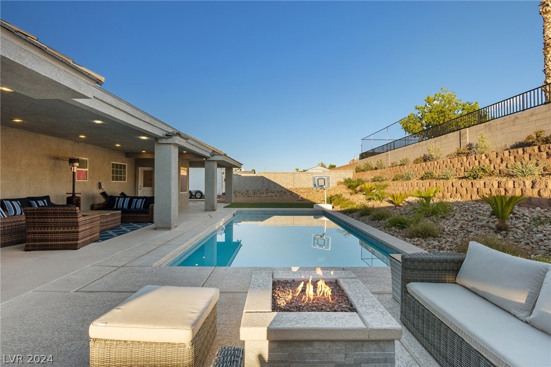 141 West Sherwood Drive
