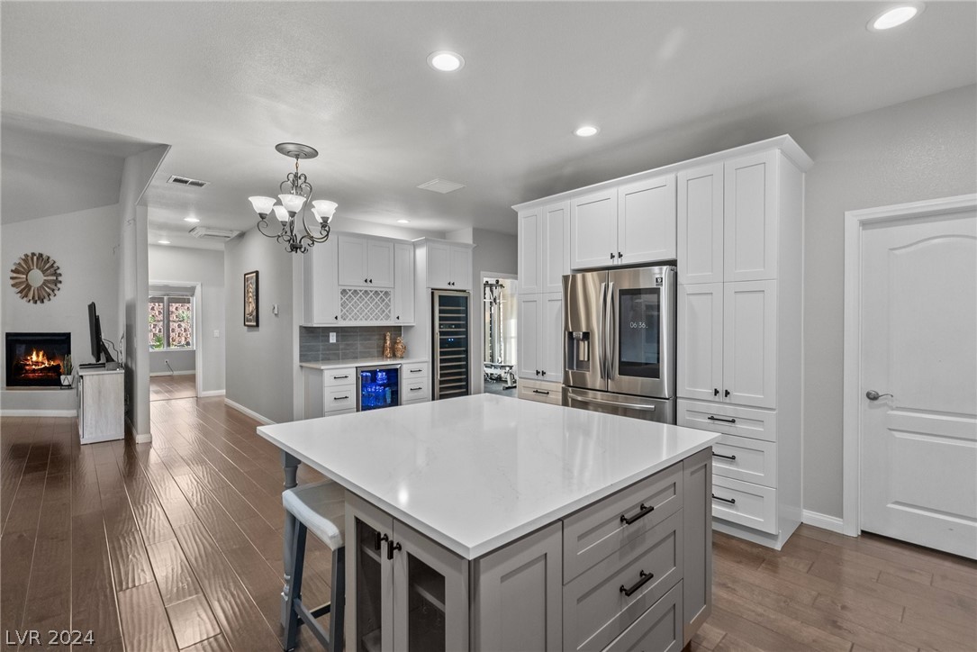 141 West Sherwood Drive