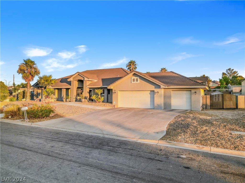 141 West Sherwood Drive