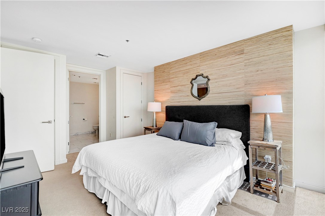 4471 Dean Martin Drive 3805