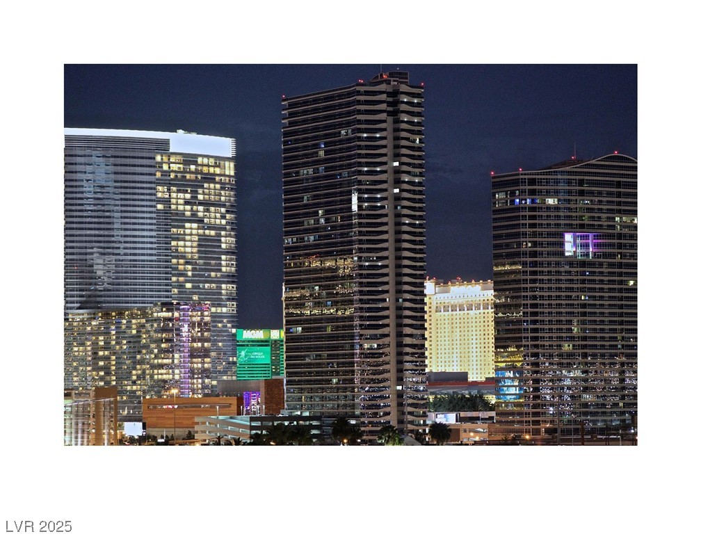 4471 Dean Martin Drive 3805