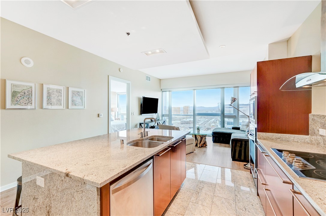 4471 Dean Martin Drive 3805