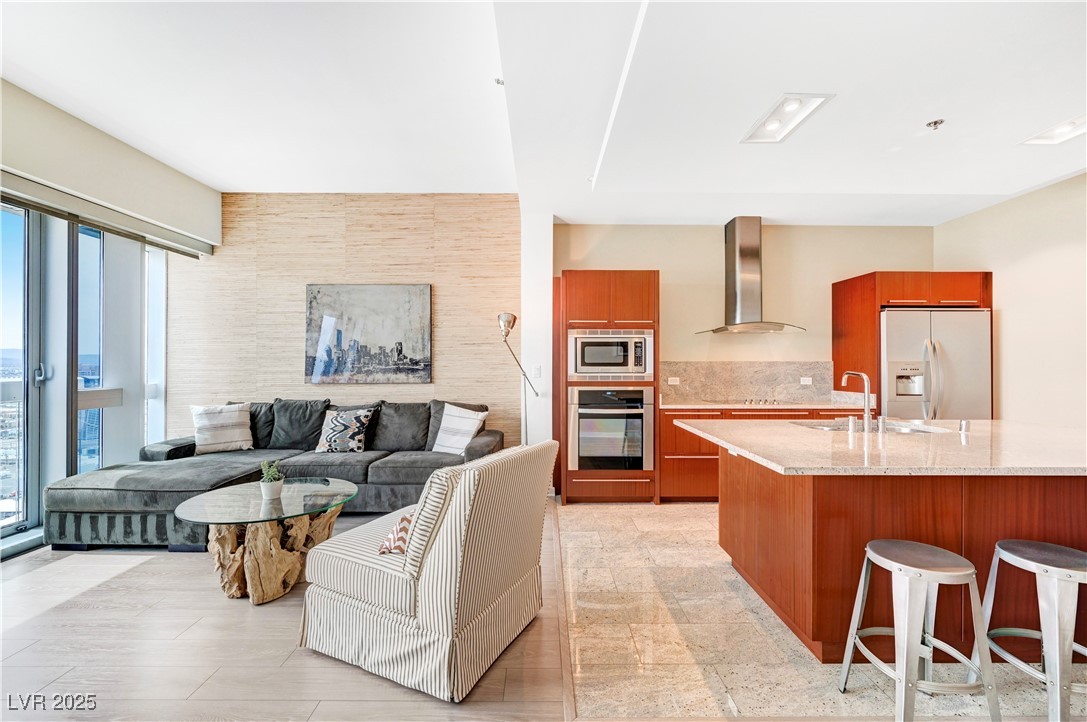 4471 Dean Martin Drive 3805