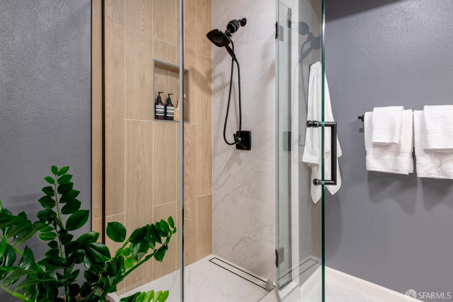 1970 Sutter Street # 107