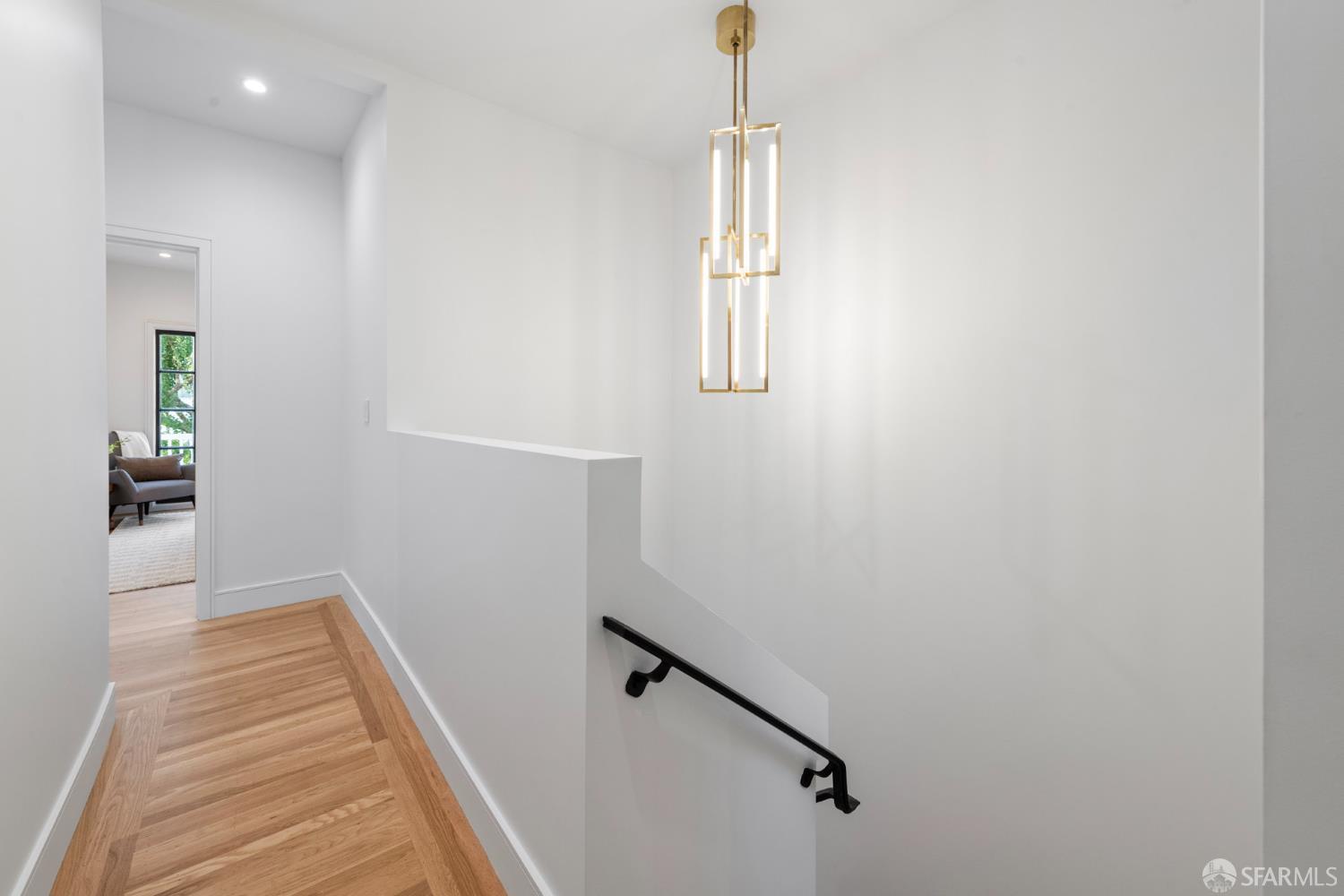 2534 Chestnut Street