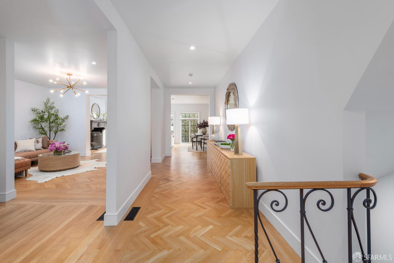 2534 Chestnut Street