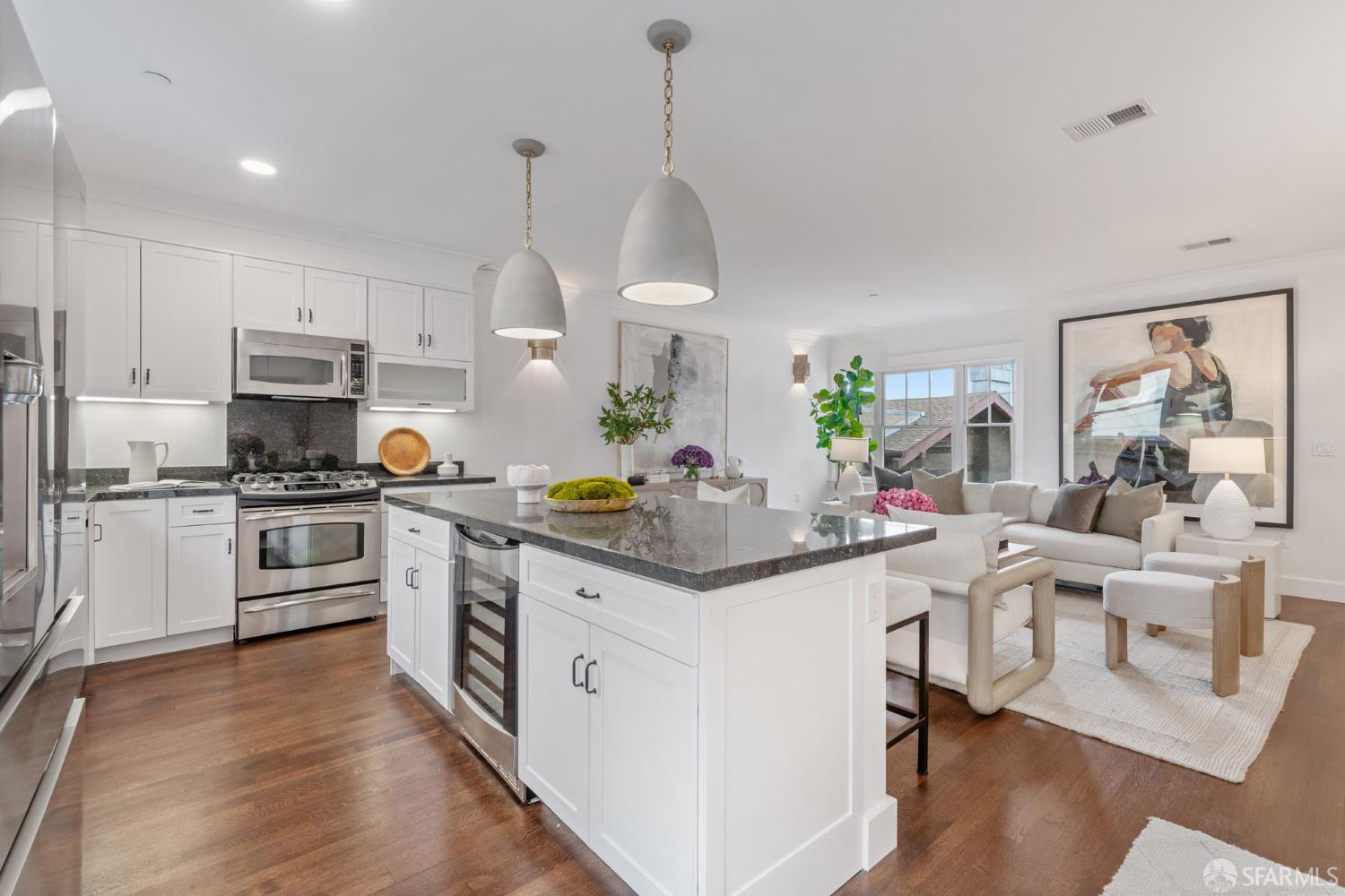 1218 Leavenworth Street # 4
