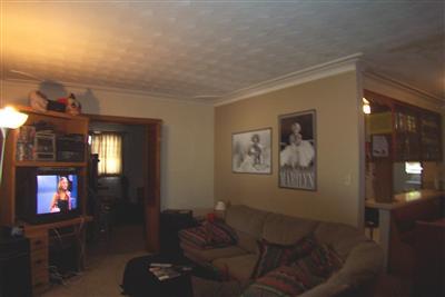 2564 N Tyndall Avenue