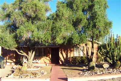 2564 N Tyndall Avenue