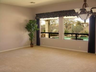 12993 N Woodburne Avenue