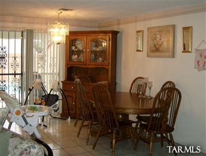 2561 W Vereda Verde W