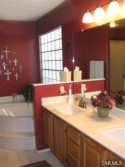 6934 W Hermitage Place