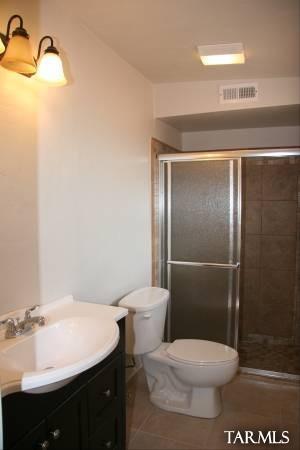 7311 E Toronto Street