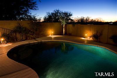 1009 W Leatherleaf Drive