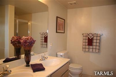 8093 E Waverly Street