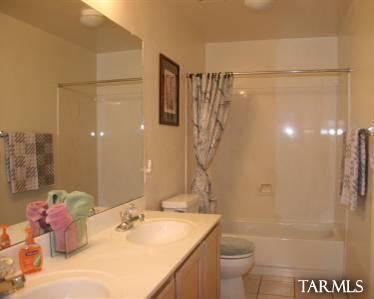 8093 E Waverly Street