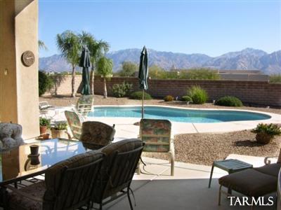 1219 W Acanthus Place