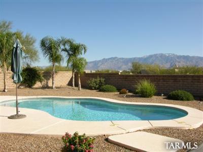 1219 W Acanthus Place