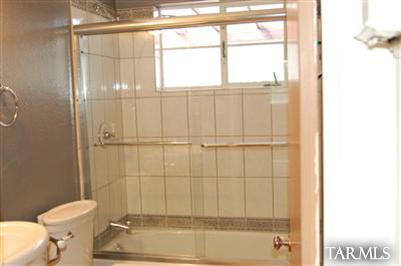 6179 E Hawthorne Street