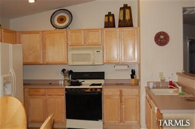 7802 E Sabino Hollow Court