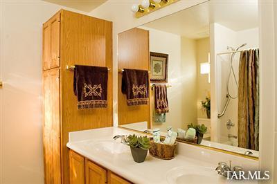 1918 W Brianna Place