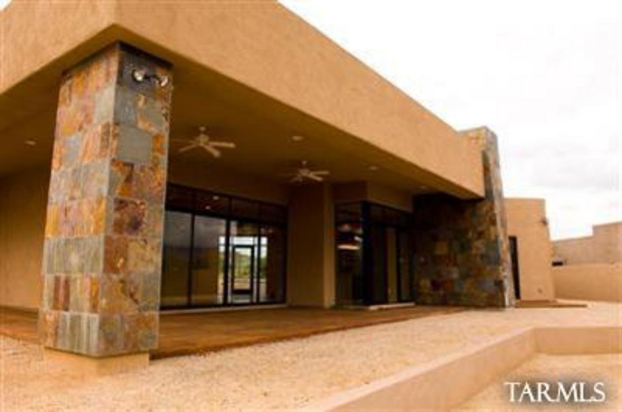 13947 N Bowcreek Springs Place